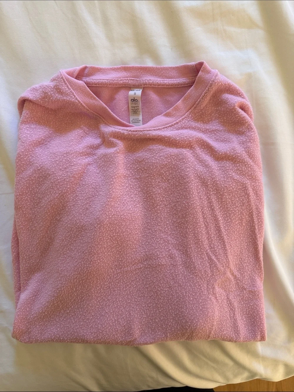 ALO Yoga Light Pink Crewneck Sweatshirt